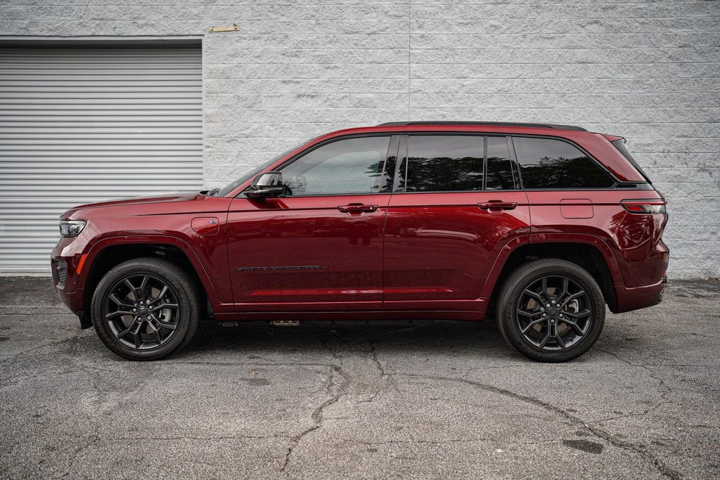 Used 2024 Jeep Grand Cherokee Limited 4xe image 10