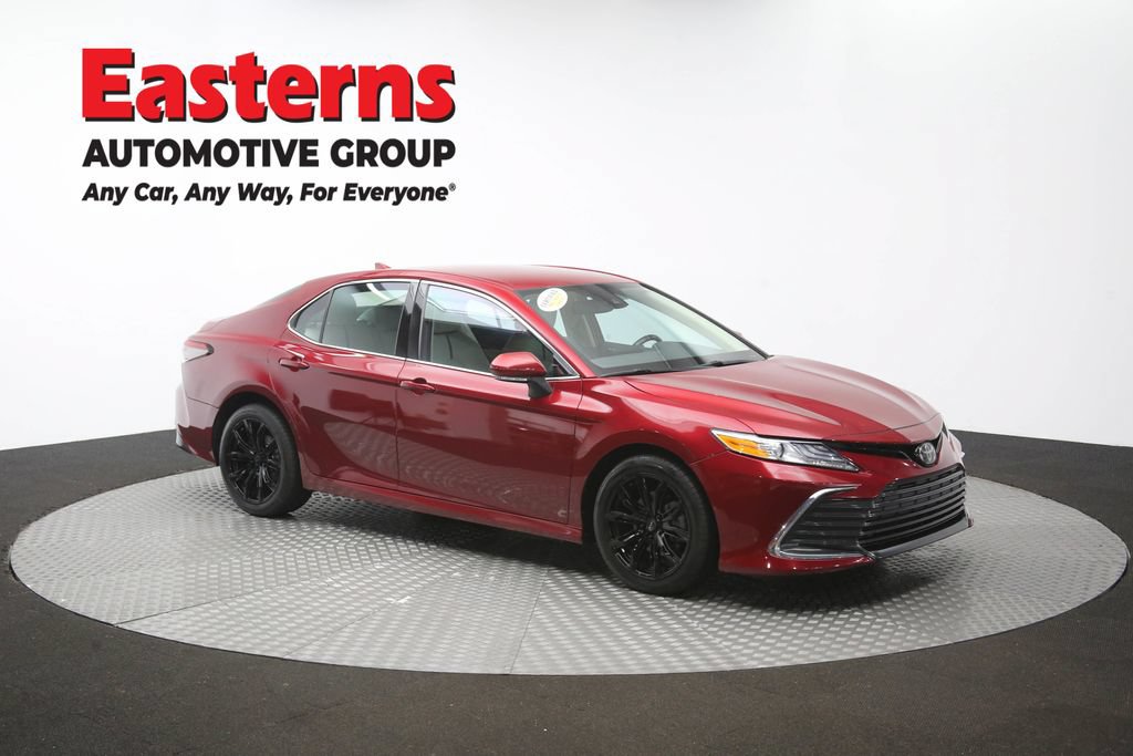 Used 2021 Toyota Camry XLE AWD/4WD image 48