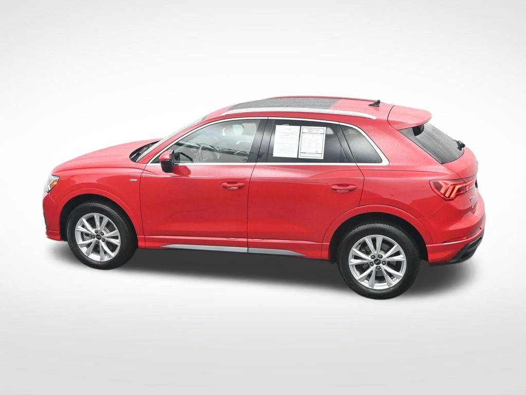 Used 2024 Audi Q3 2.0T Premium image 31