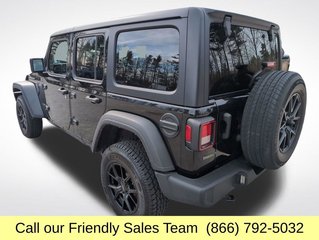 Used 2022 Jeep Wrangler Unlimited Sport image 3