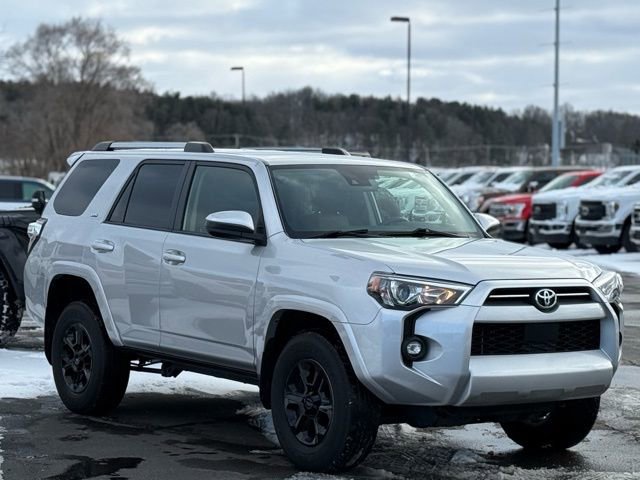 Used 2024 Toyota 4Runner SR5 image 35