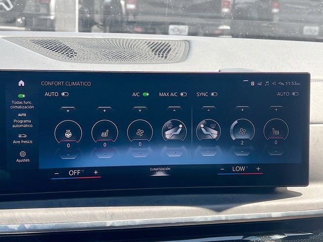 Used 2023 BMW X7 xDrive40i w/ M Sport Package image 23