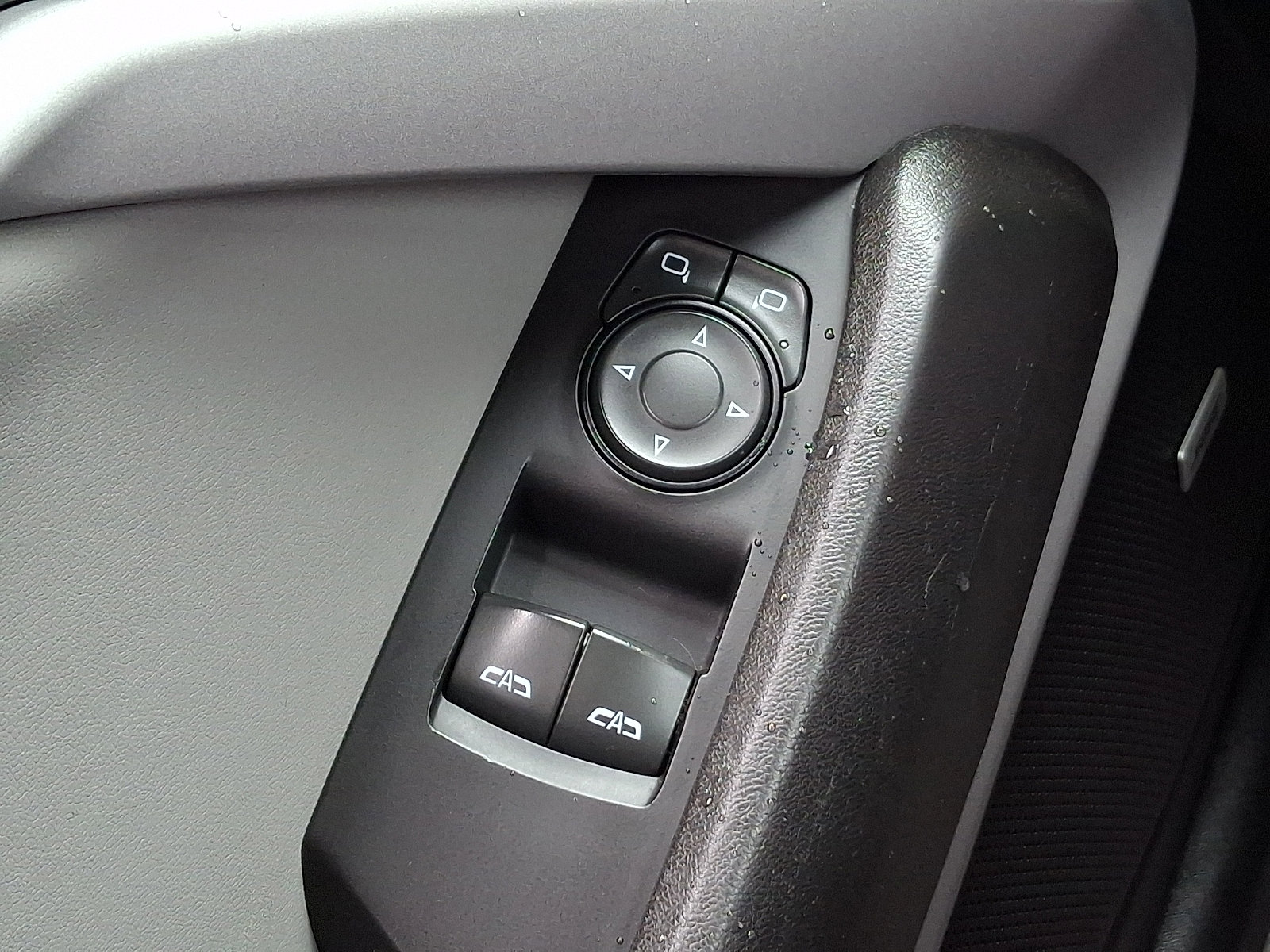 Used 2020 Chevrolet Camaro LT w/ Technology Package RWD image 24