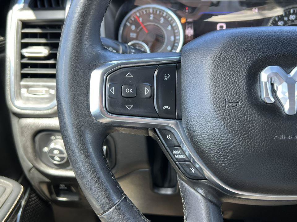 Used 2025 RAM 1500 Laramie AWD/4WD image 21