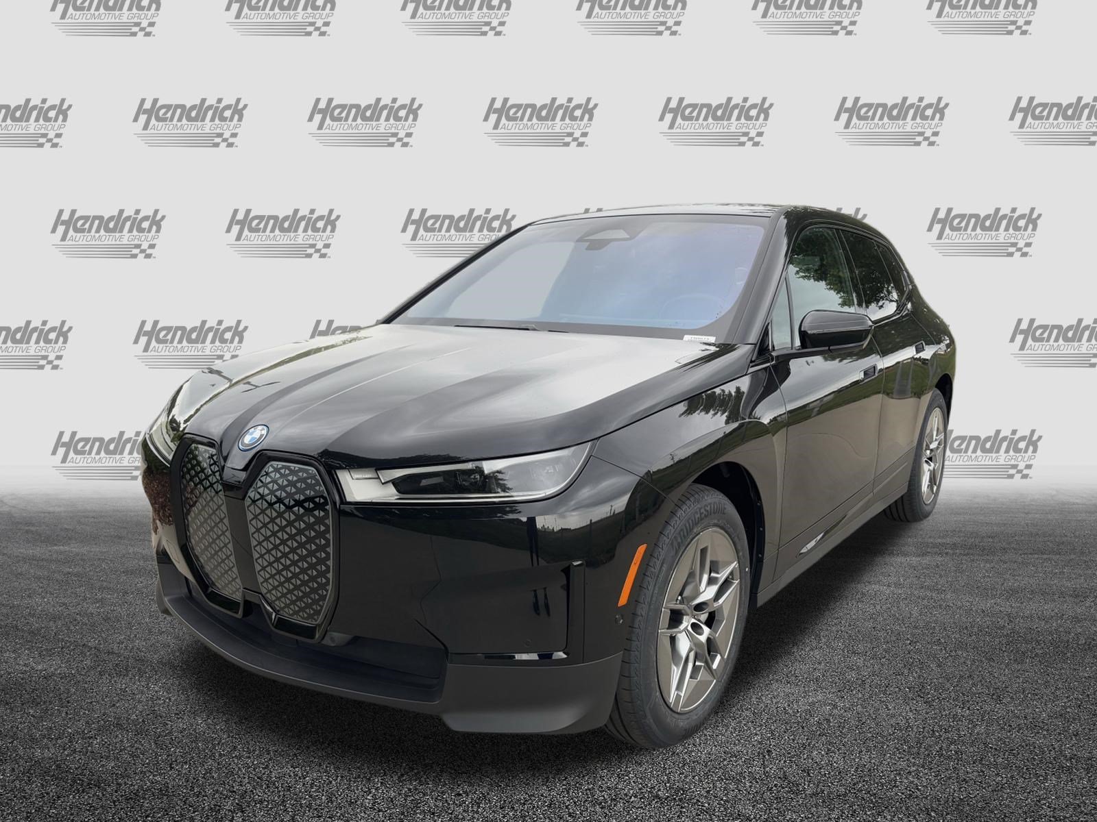 Certified 2023 BMW iX xDrive50 AWD/4WD image 7