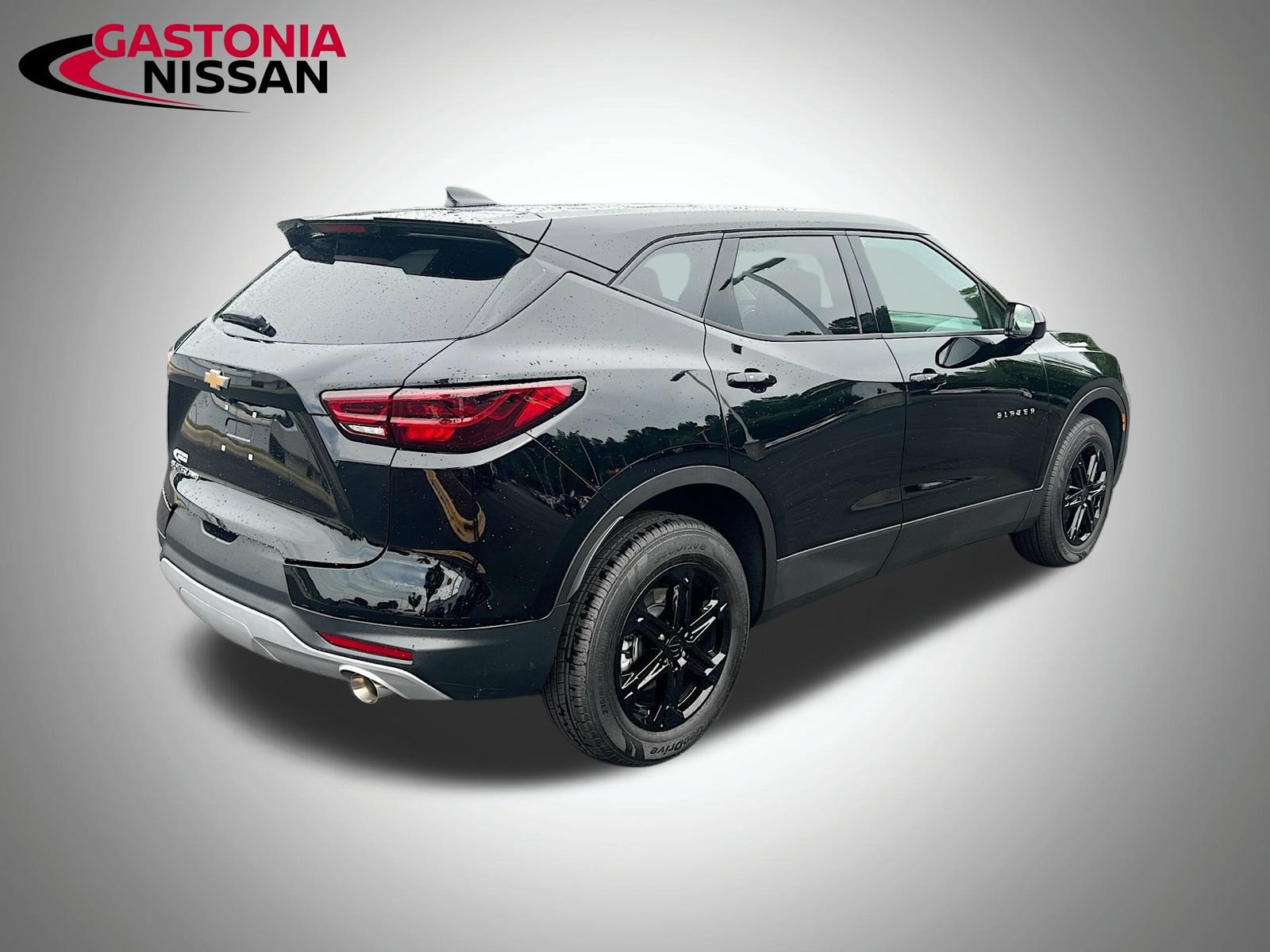 Used 2025 Chevrolet Blazer LT AWD/4WD image 9