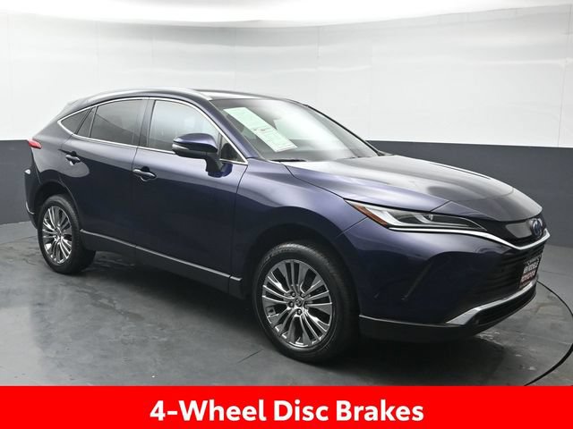 Certified 2024 Toyota Venza XLE AWD/4WD image 10