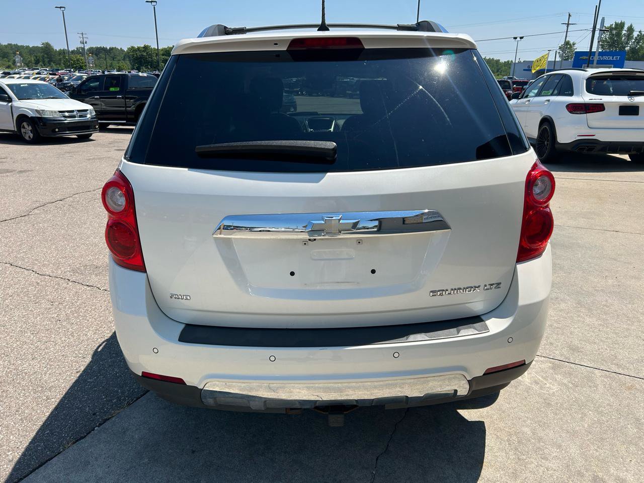Used 2014 Chevrolet Equinox LTZ AWD/4WD image 6