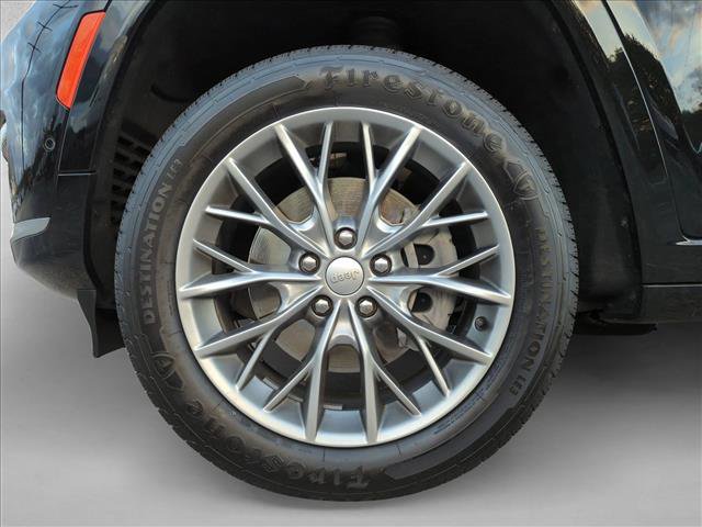 Used 2022 Jeep Grand Cherokee L Summit w/ Luxury Tech Group V AWD/4WD image 25
