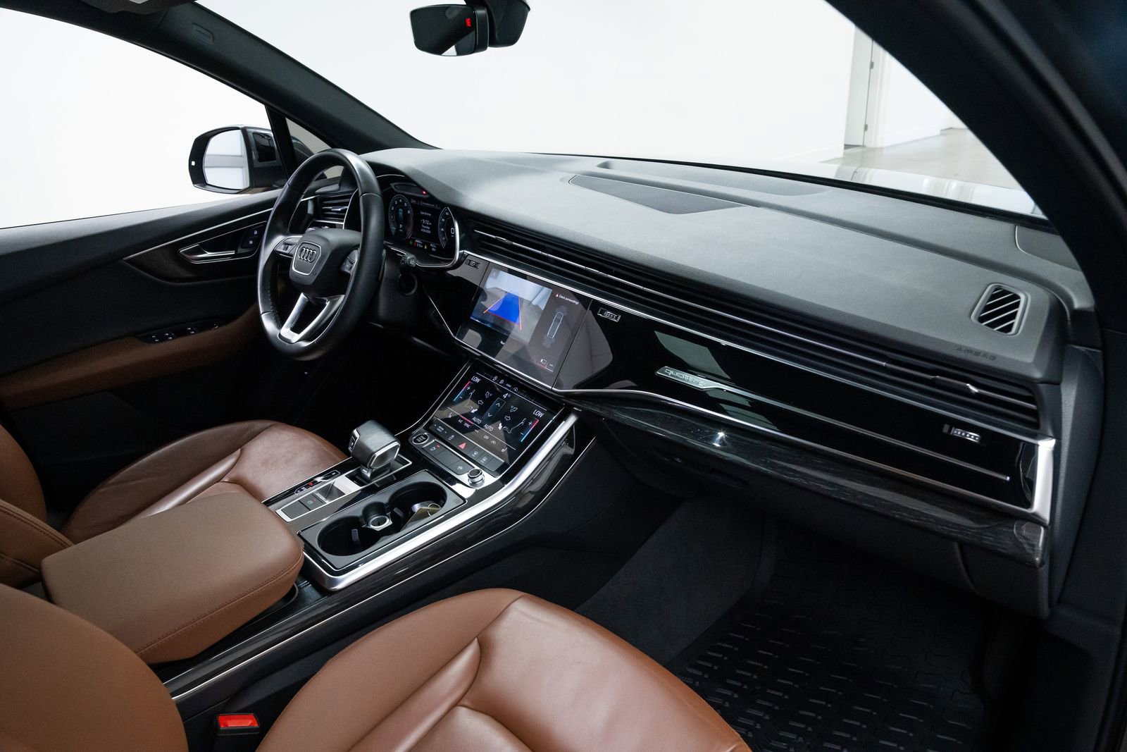 Used 2021 Audi Q7 3.0T Premium image 25