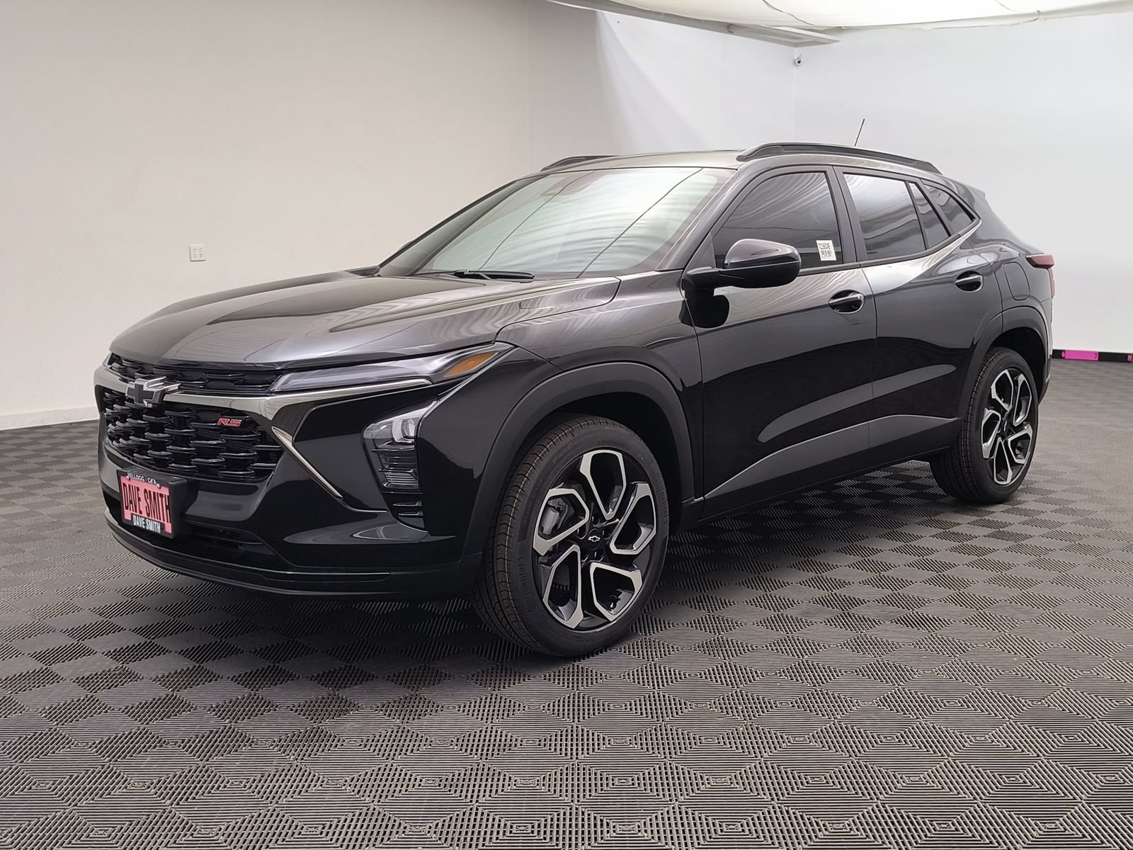 New 2026 Chevrolet Trax RS w/ Sunroof Package FWD image 1