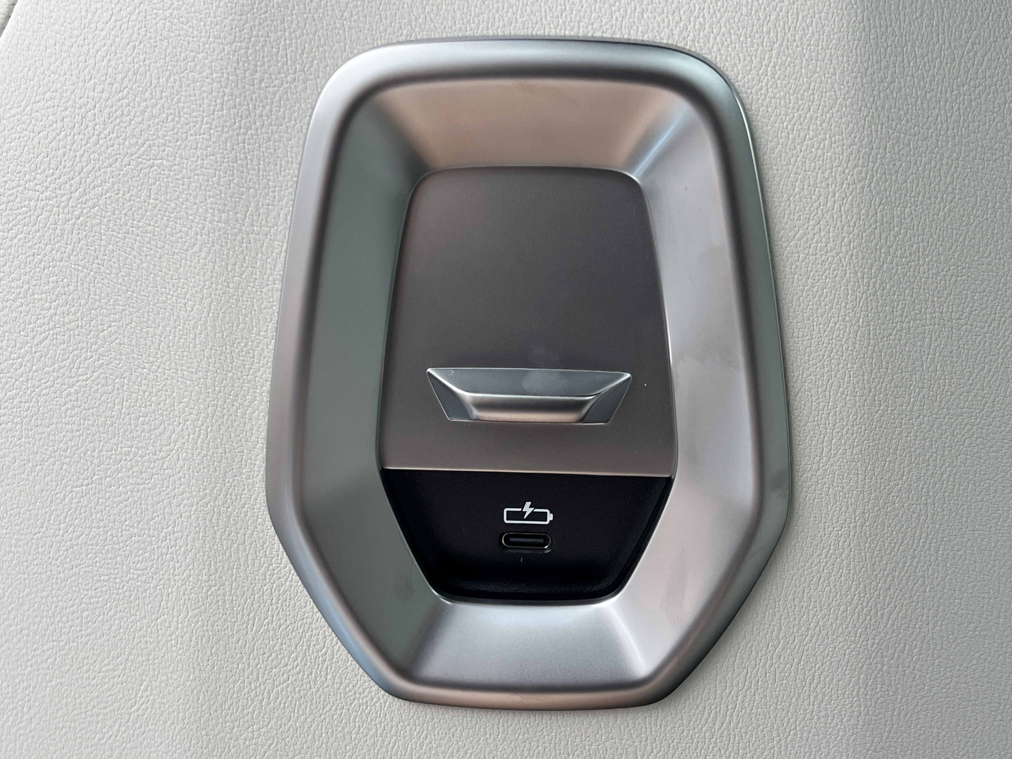 New 2026 BMW 740i image 20