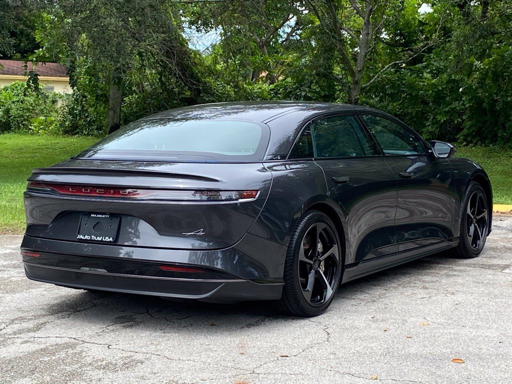 Used 2024 Lucid Air Pure RWD image 8