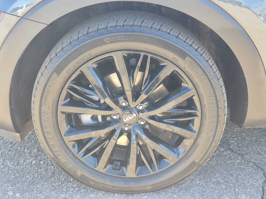 Used 2022 Kia Telluride SX image 20