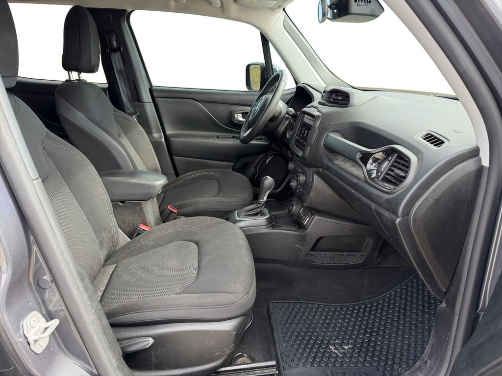 Used 2023 Jeep Renegade Altitude image 15
