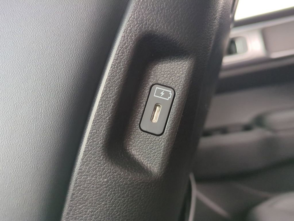 New 2026 Hyundai Santa Fe SEL image 18