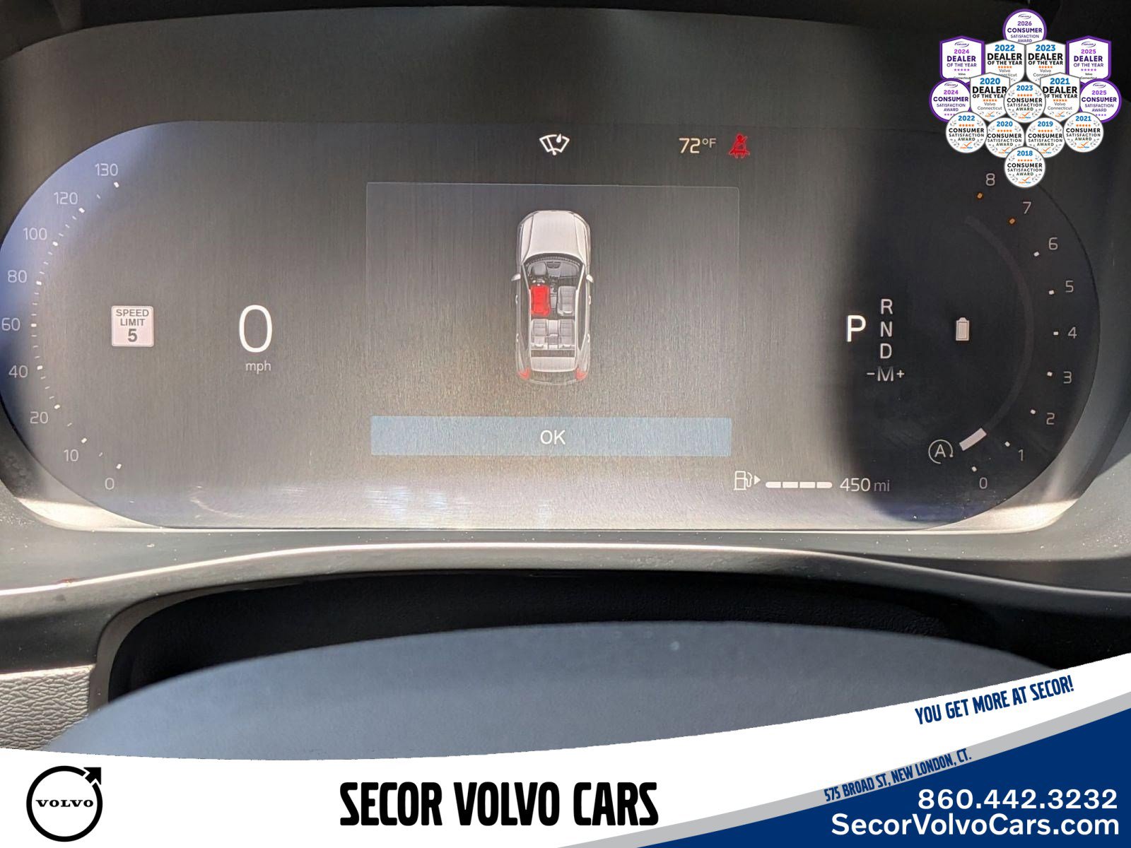 Certified 2026 Volvo XC40 B5 Plus AWD/4WD image 24