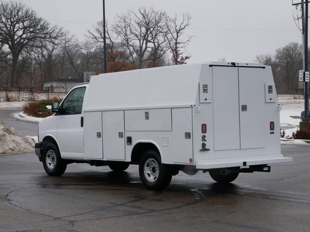 New 2026 Chevrolet Express 3500 w/ Power Convenience Package image 4