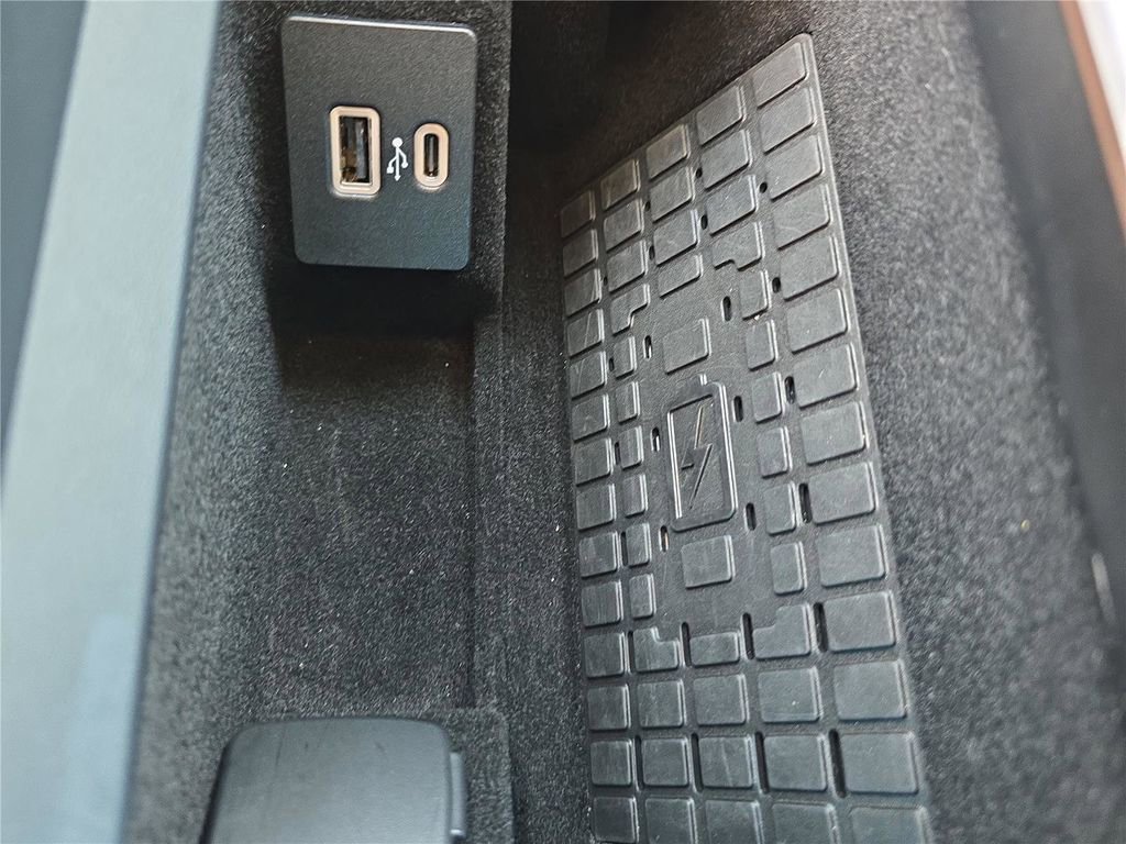 Used 2024 Lincoln Navigator Reserve image 26