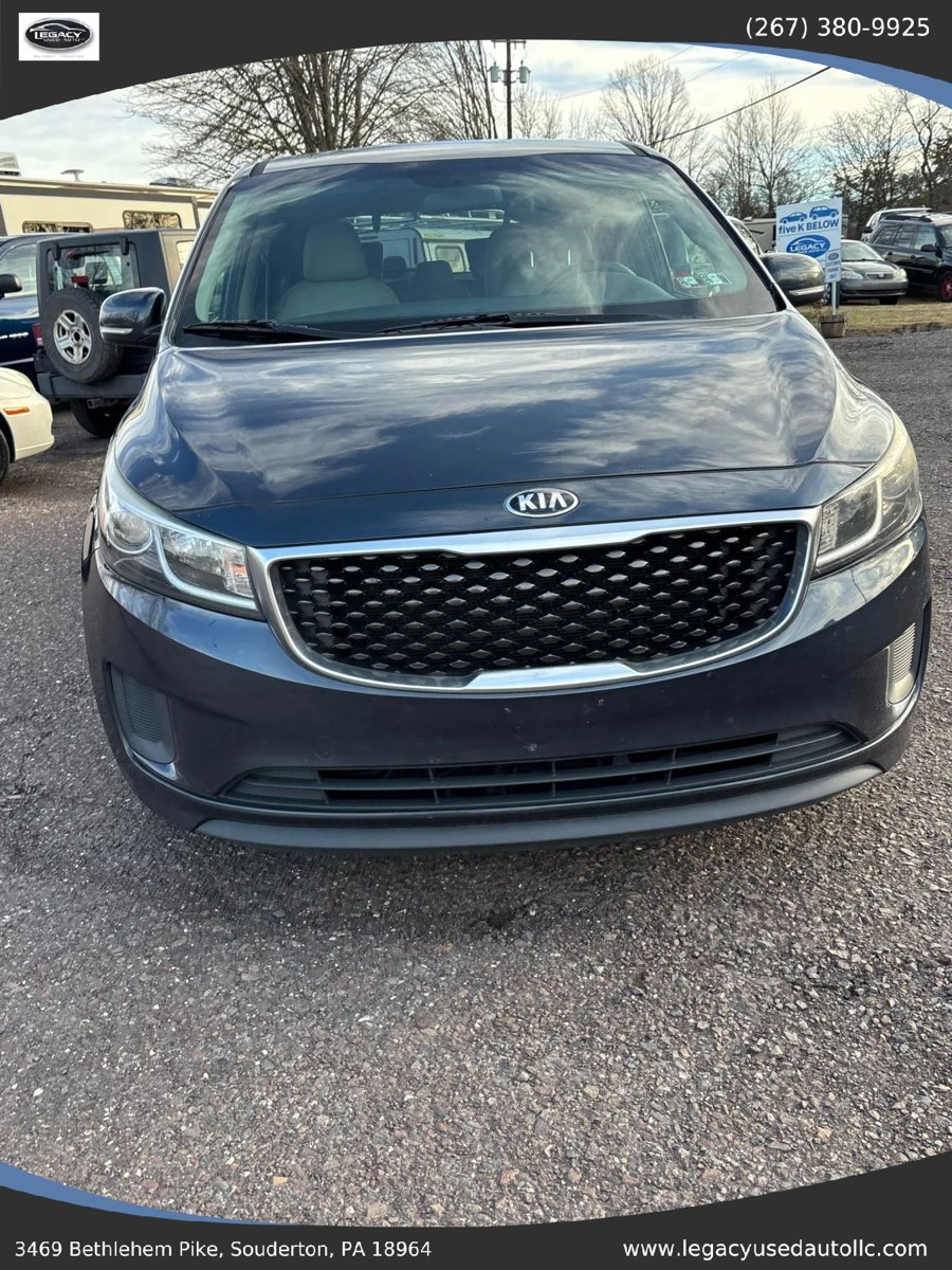 Used 2015 Kia Sedona LX w/ LX Convenience Package image 10