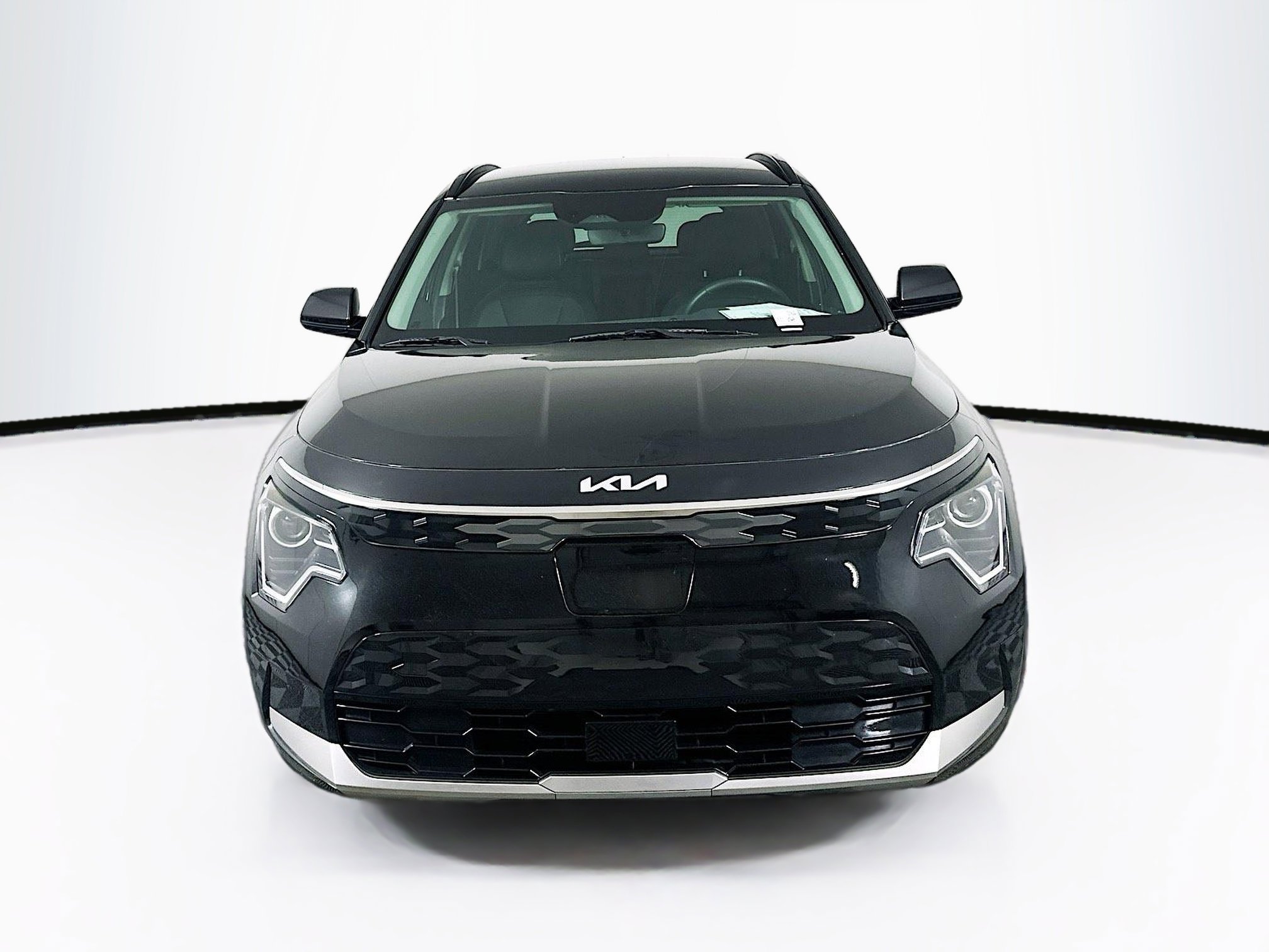 Used 2023 Kia Niro Wind FWD image 2