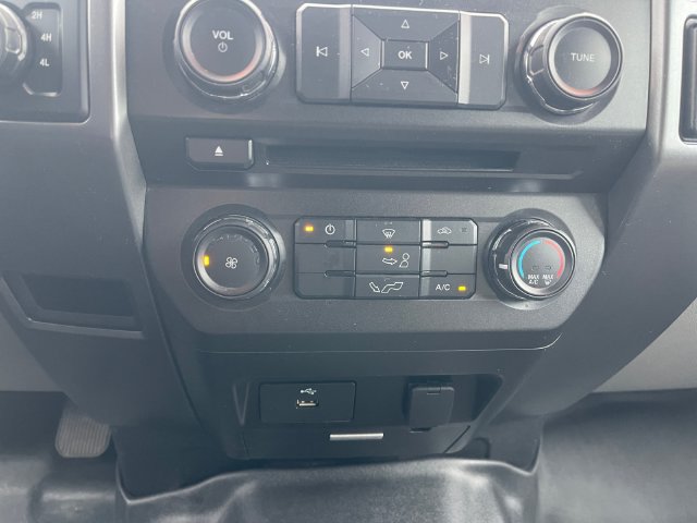 Used 2017 Ford F150 XLT AWD/4WD image 21