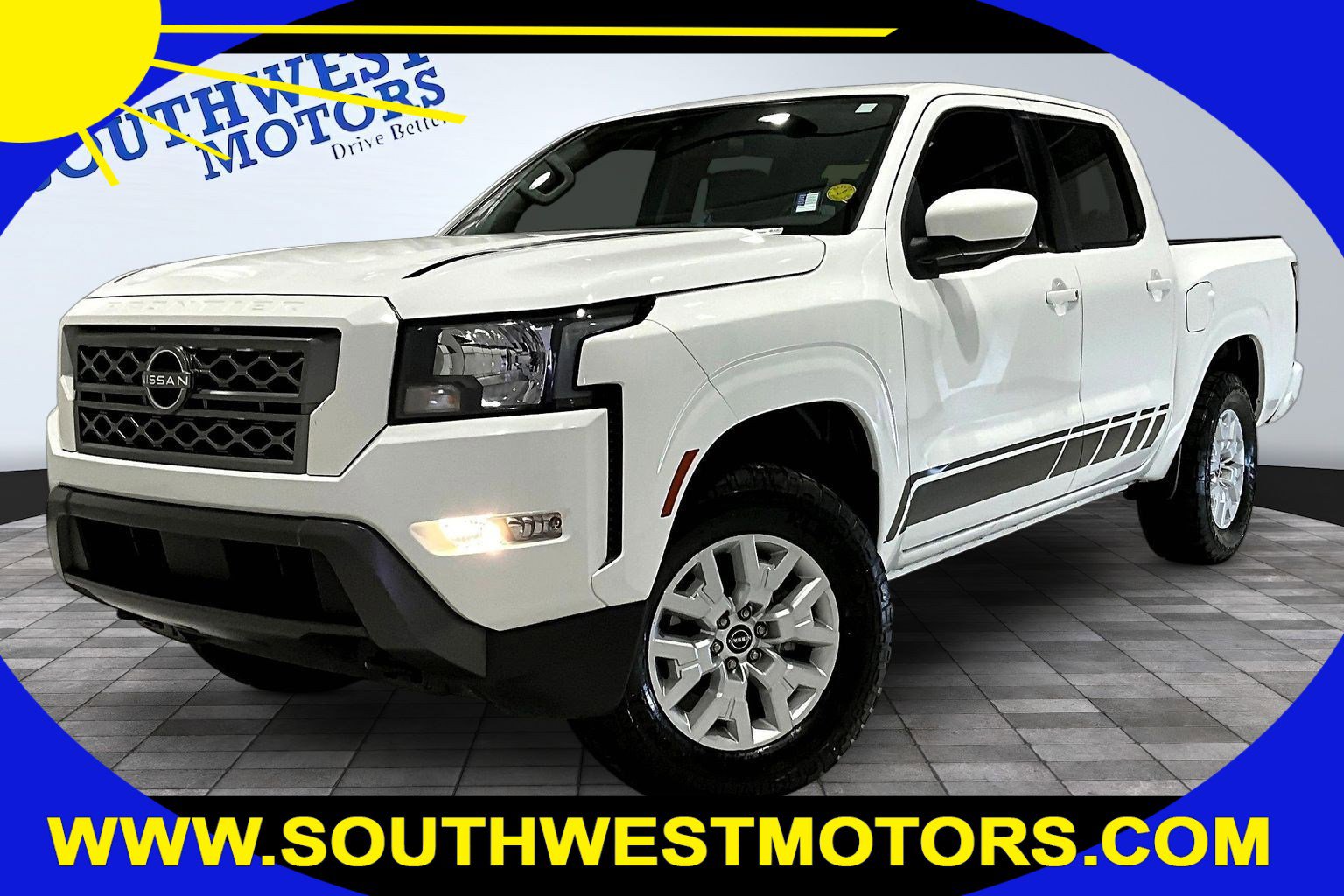 Used 2022 Nissan Frontier SV AWD/4WD image 1