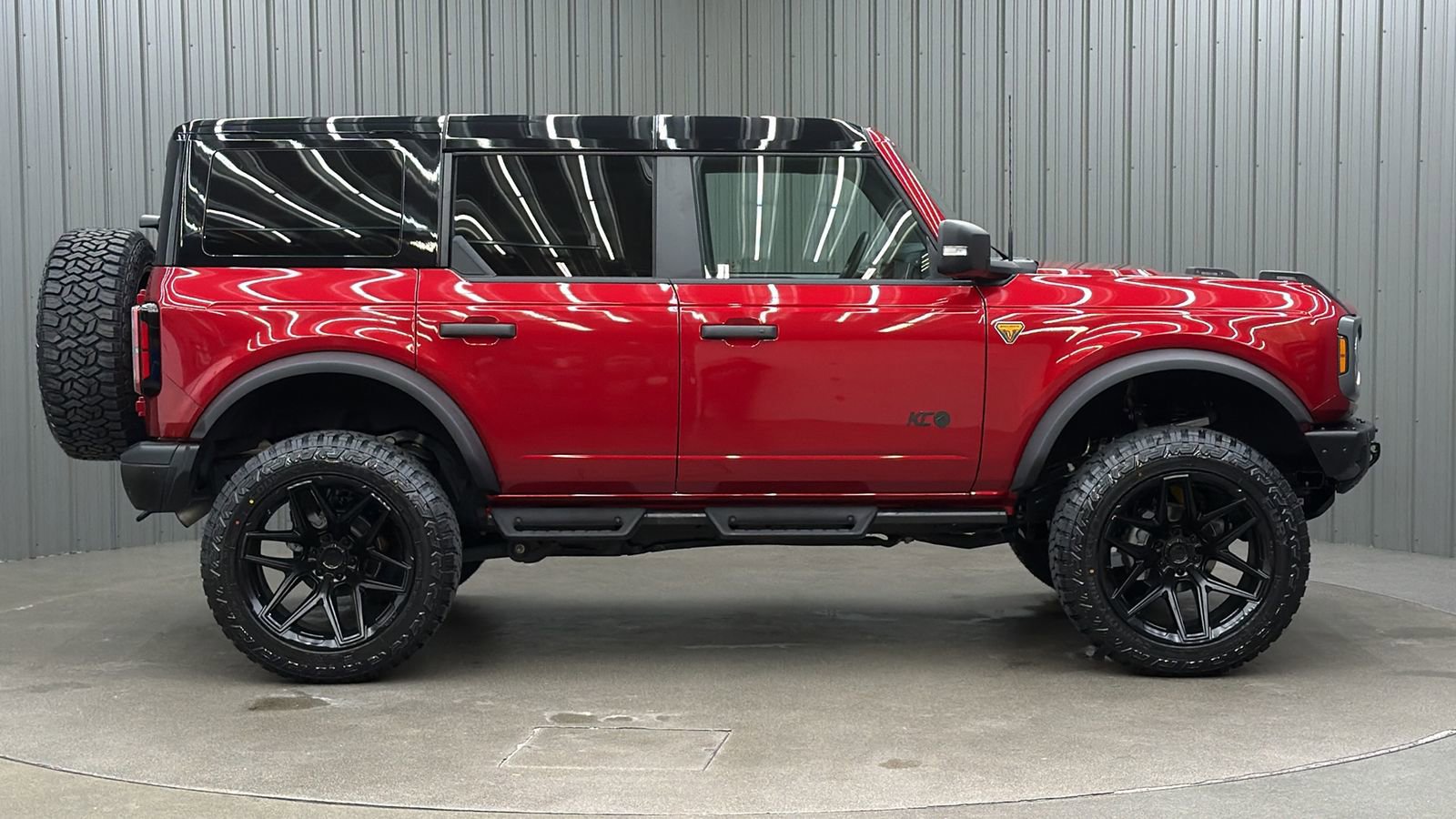 Used 2025 Ford Bronco Badlands w/ Sasquatch Package image 6