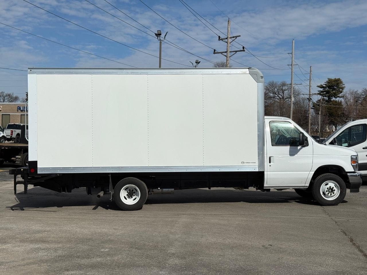 New 2026 Ford E-450 and Econoline 450 Super Duty w/ Power Equipment Group RWD image 2