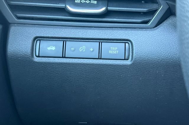 Used 2023 Nissan Altima 2.5 SV image 33