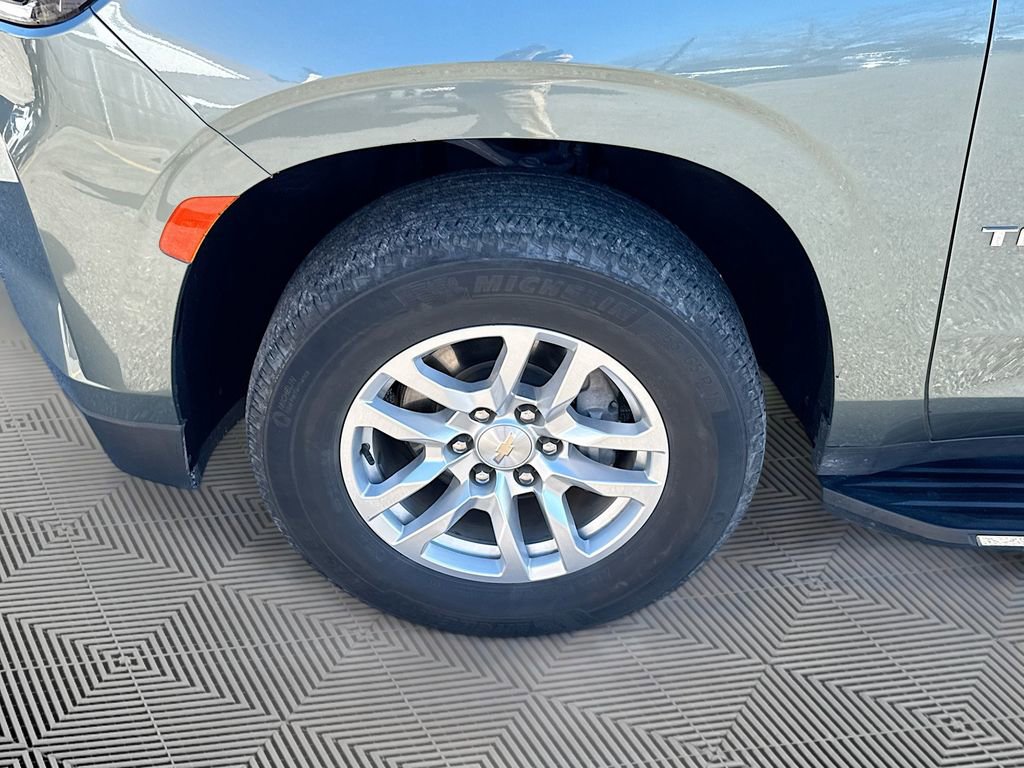 Used 2024 Chevrolet Tahoe LT image 32