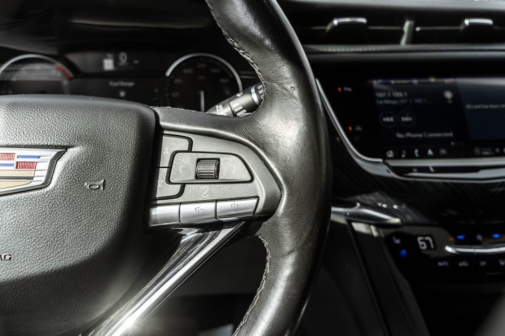 Used 2024 Cadillac XT6 Premium Luxury image 24