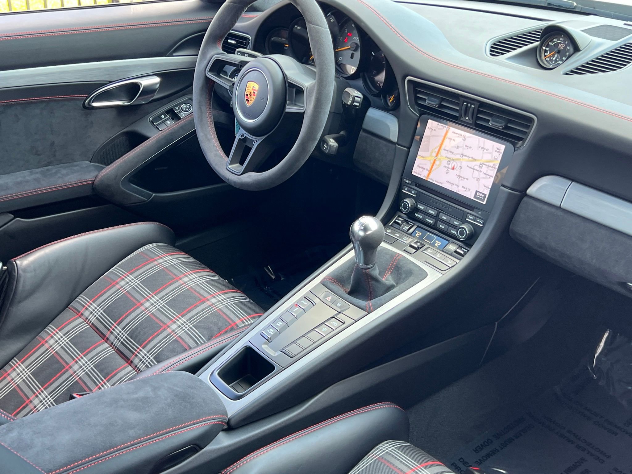 Used 2018 Porsche 911 GT3 image 16