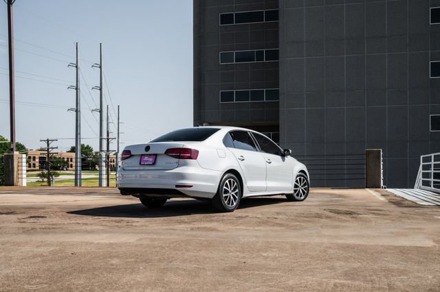 Used 2017 Volkswagen Jetta SE image 55