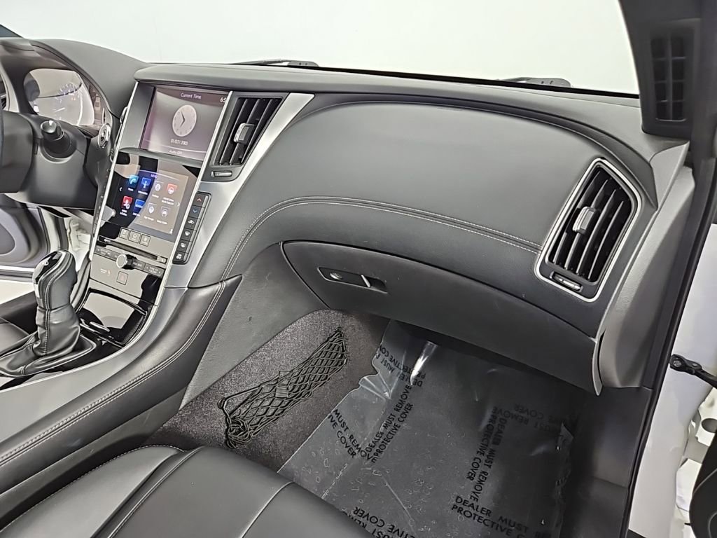Used 2019 INFINITI Q60 3.0t w/ Cargo Package RWD image 14