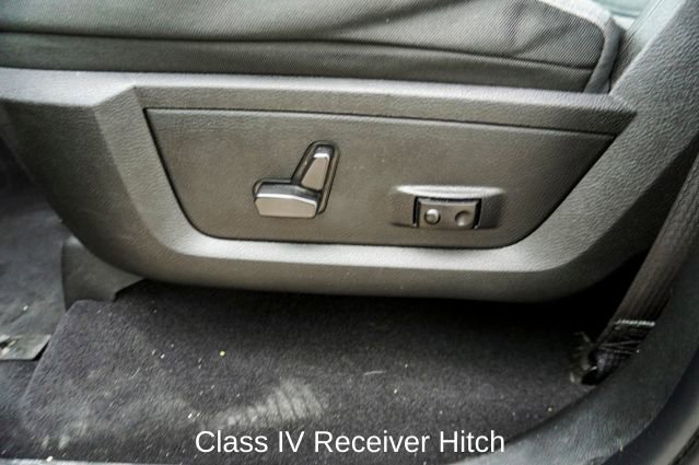 Used 2023 RAM 1500 Classic SLT image 12