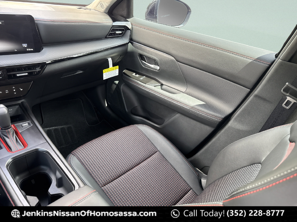 New 2026 Nissan Kicks SR w/ SR Premium Package FWD image 23