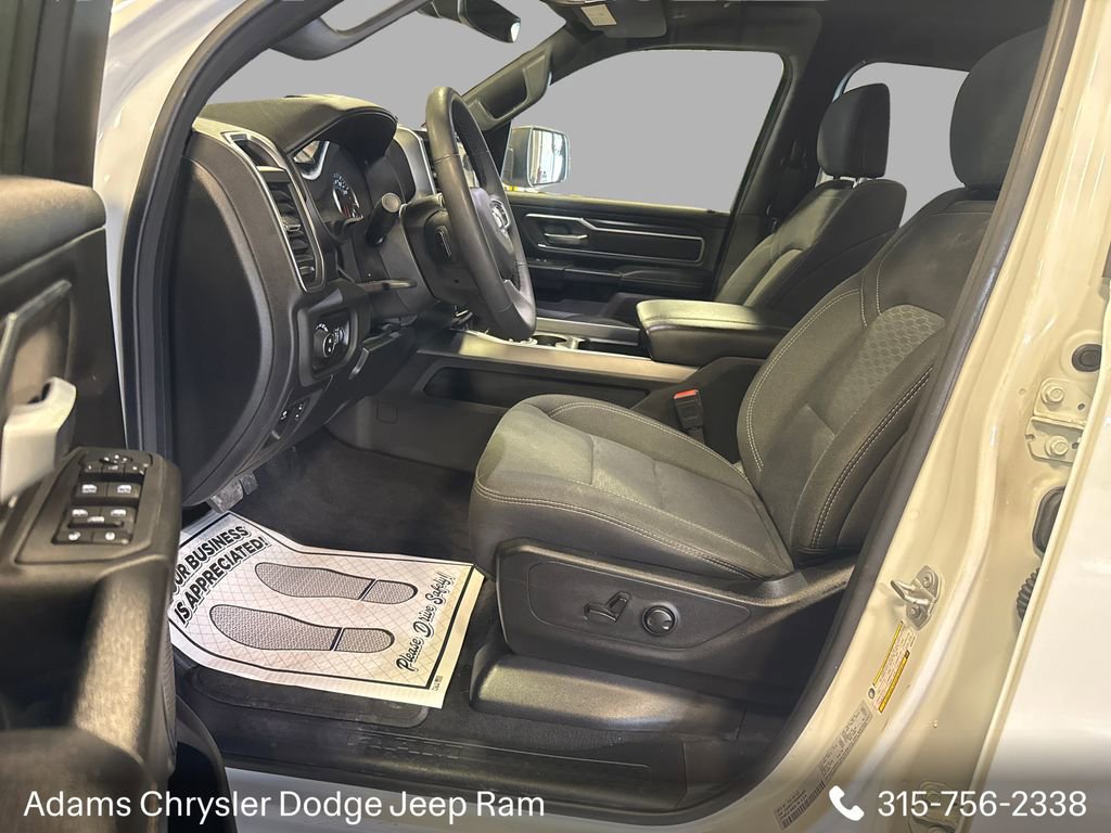 Used 2025 RAM 1500 Big Horn AWD/4WD image 16