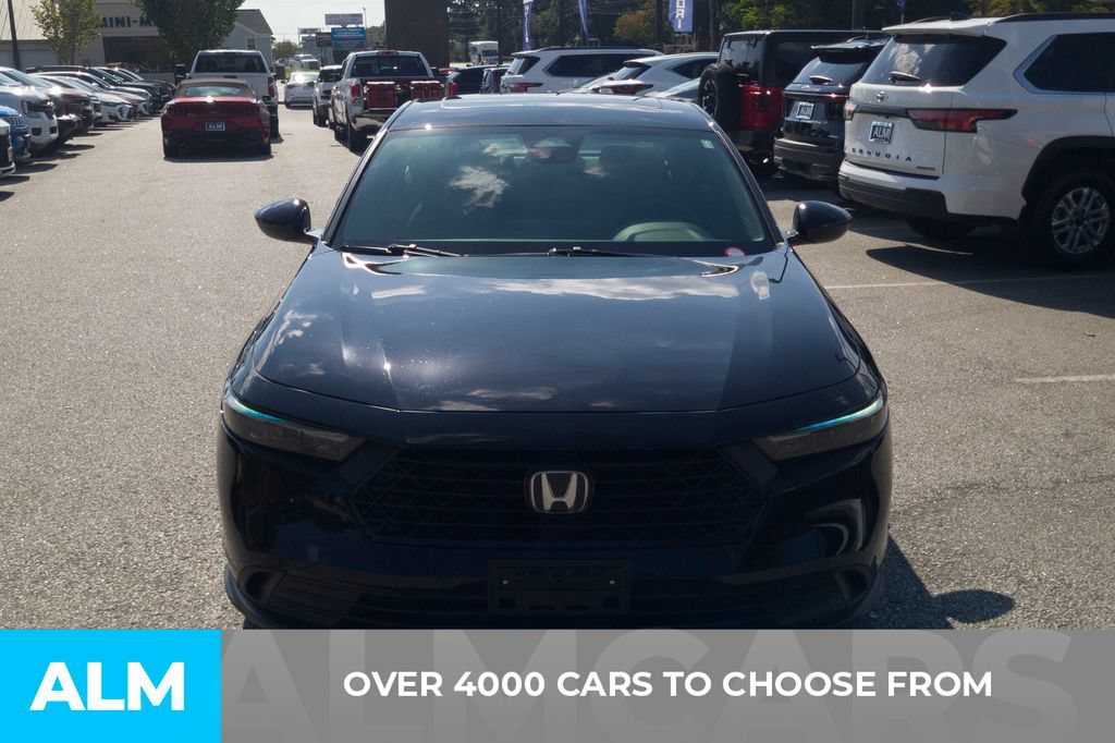 Used 2025 Honda Accord Sport image 2
