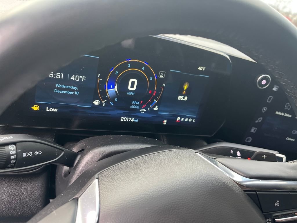 Used 2025 Chevrolet Equinox LT image 9