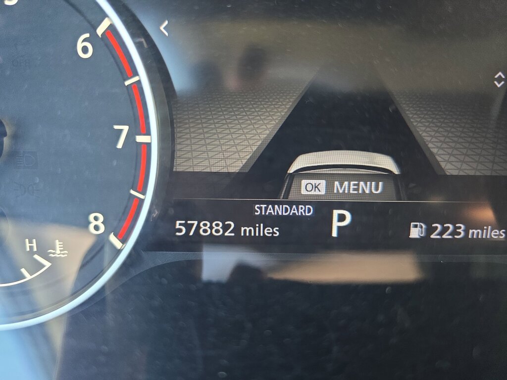 Used 2021 Nissan Rogue SV w/ Premium Package image 10