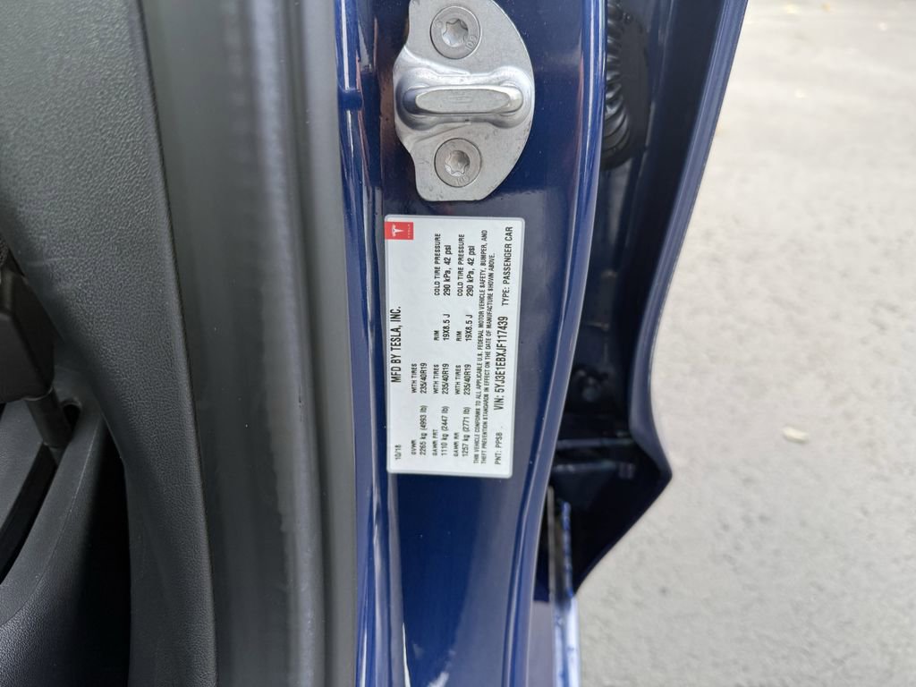 Used 2018 Tesla Model 3 Long Range image 41