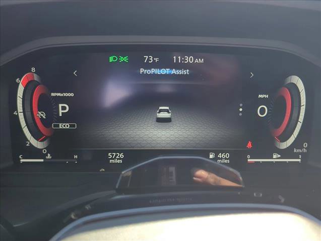 Used 2025 Nissan Rogue Platinum w/ Tech Package image 12