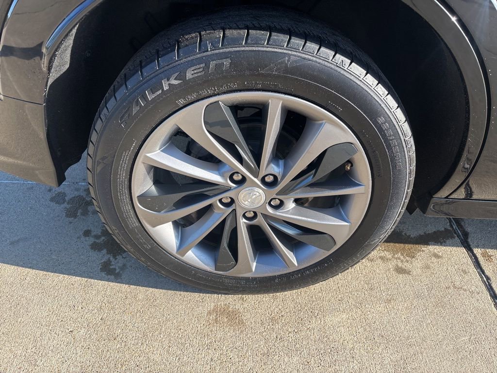 Used 2021 Buick Encore GX Select w/ Sport Touring Package image 7