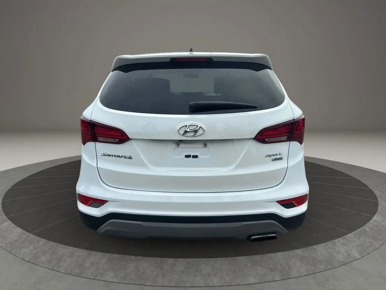 Used 2018 Hyundai Santa Fe Sport AWD/4WD image 4