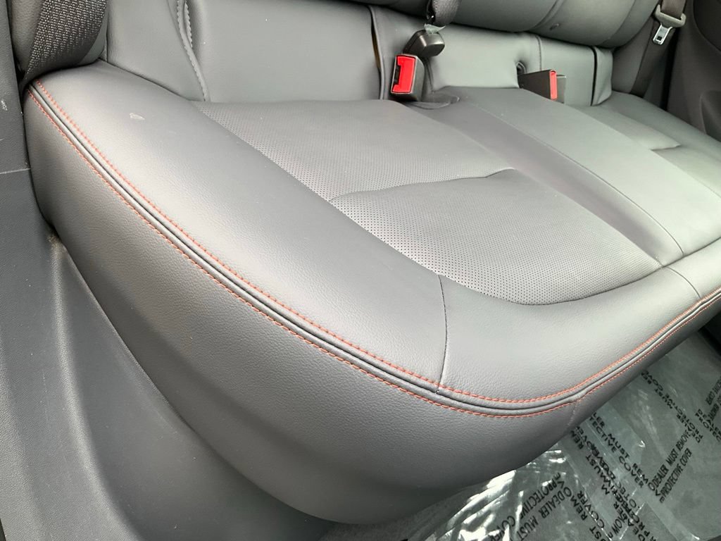 Used 2017 Chevrolet Bolt Premier FWD image 51