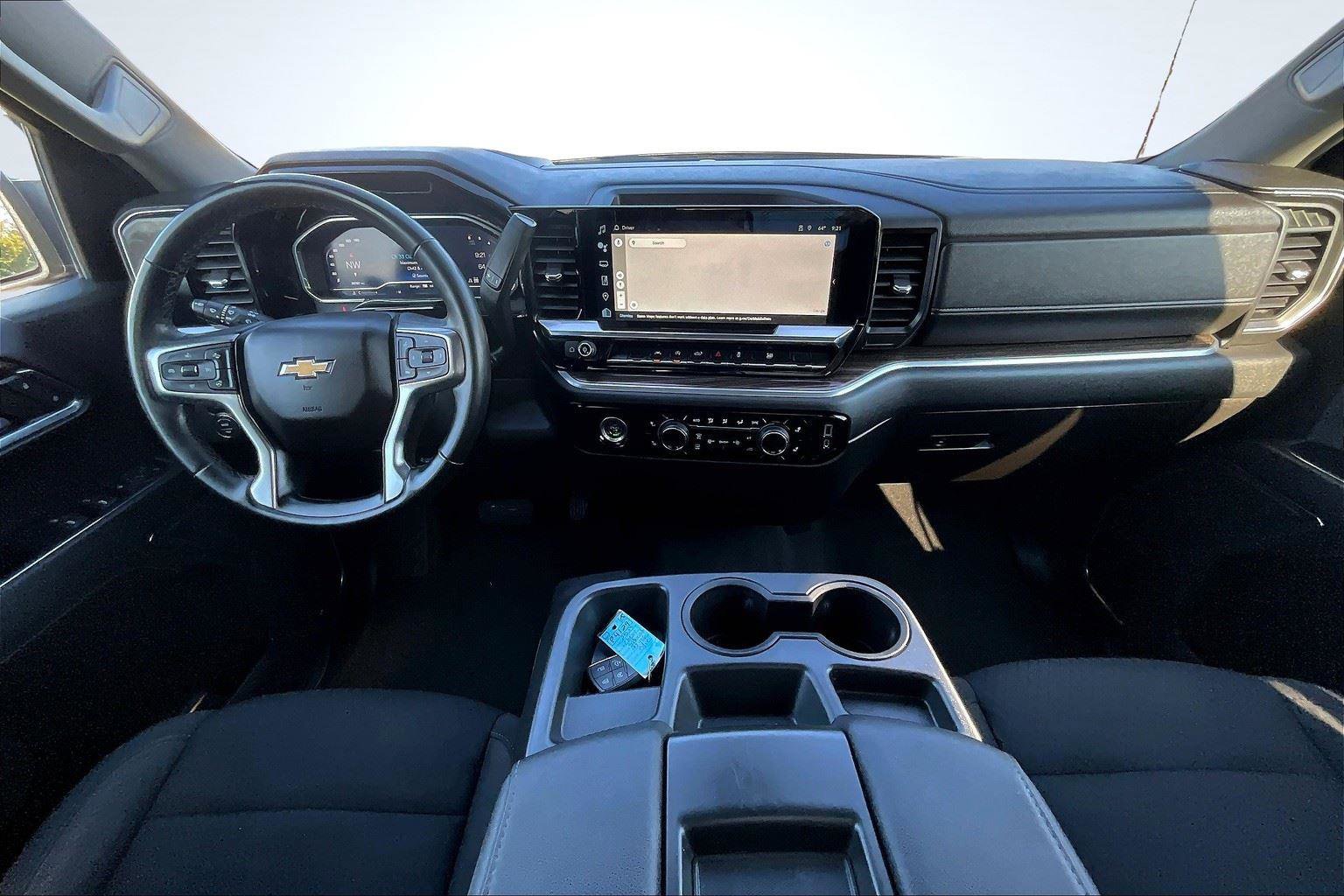 Used 2023 Chevrolet Silverado 1500 LT image 16