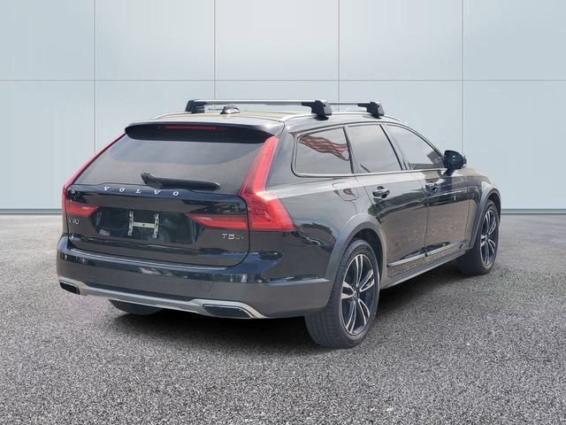 Used 2019 Volvo V90 T5 Cross Country w/ Protection Package Premier AWD/4WD image 4