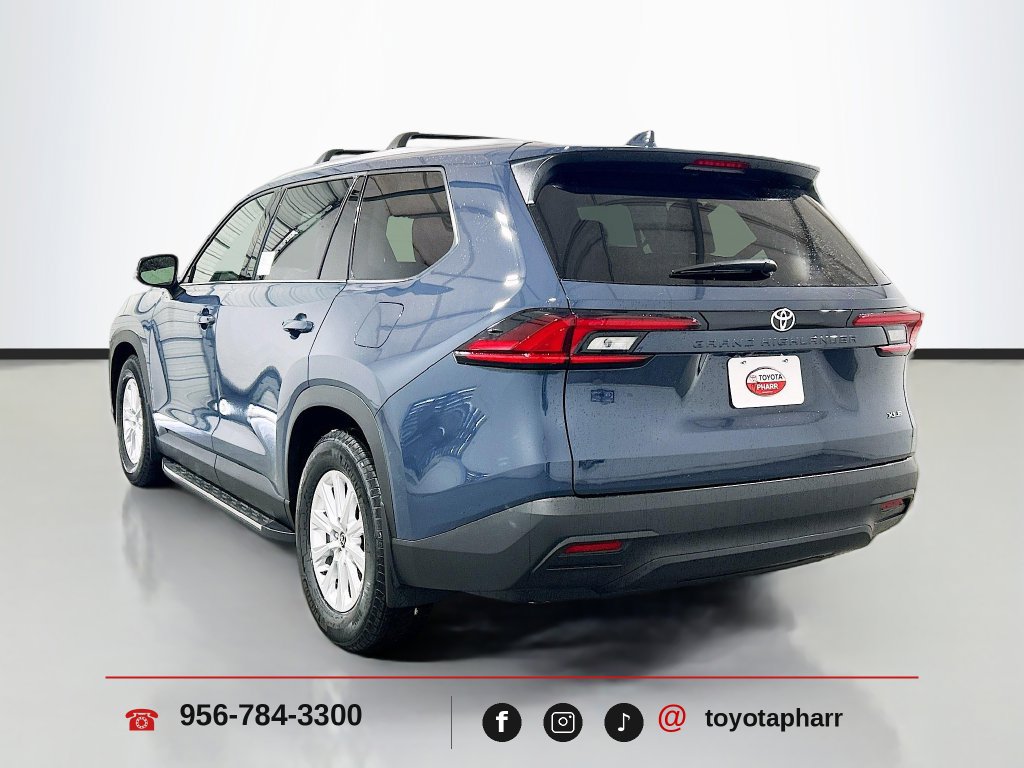 New 2026 Toyota Grand Highlander FWD image 7