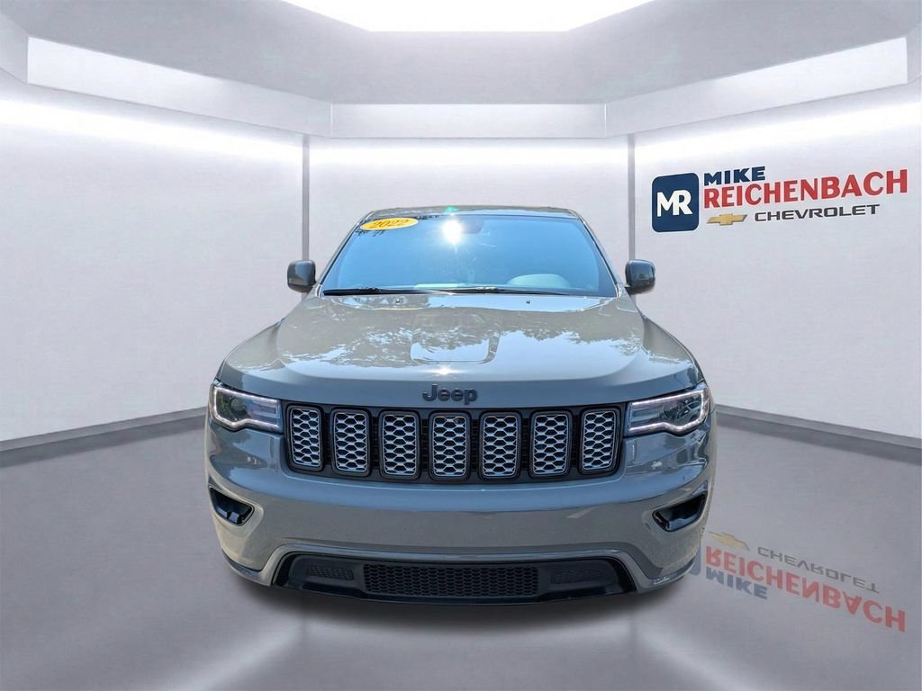 Used 2022 Jeep Grand Cherokee Laredo X RWD image 8